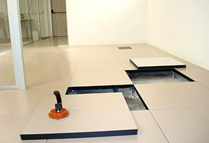dimensione-ufficio-latina-contract-progettazione-montaggio-realizzazione-uffici-insonorizzati-controsoffitti-pavimenti-1